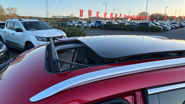 MG Hs 1.5 T-GDI Exclusive 5dr DCT Petrol Hatchback